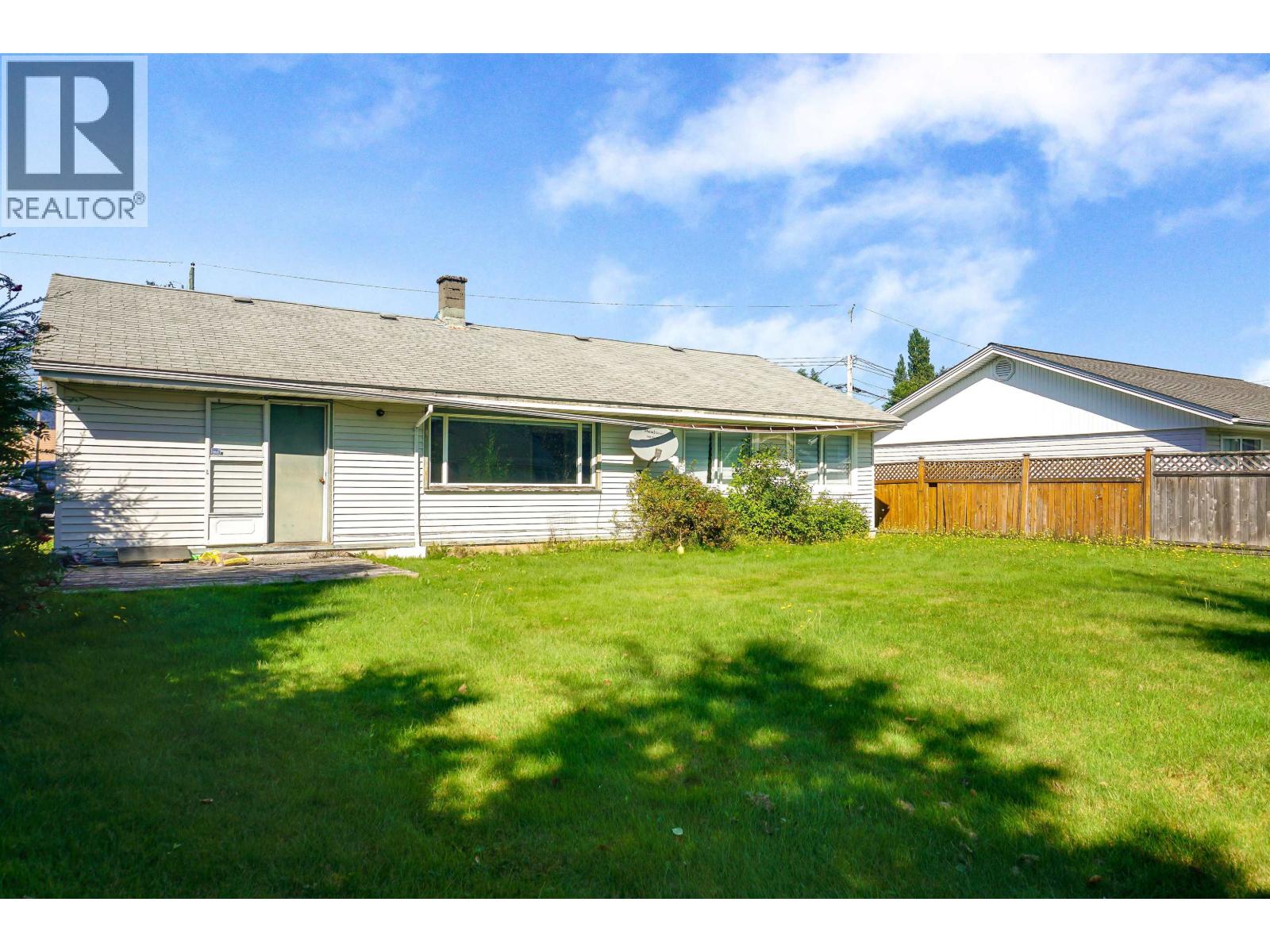 18 Yukon Street, Kitimat, British Columbia V8C 1Z2 - Photo 3 - R3169394