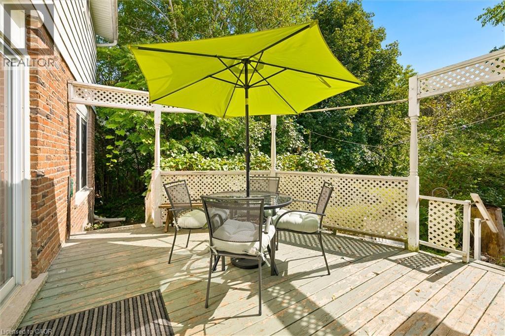351 Craigleith Drive, Waterloo, Ontario  N2L 5B5 - Photo 39 - 40863422