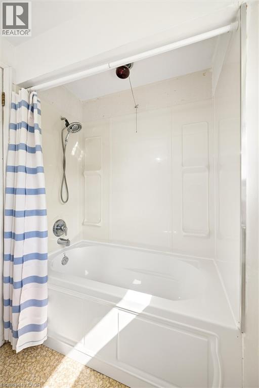 351 Craigleith Drive, Waterloo, Ontario  N2L 5B5 - Photo 28 - 40863422
