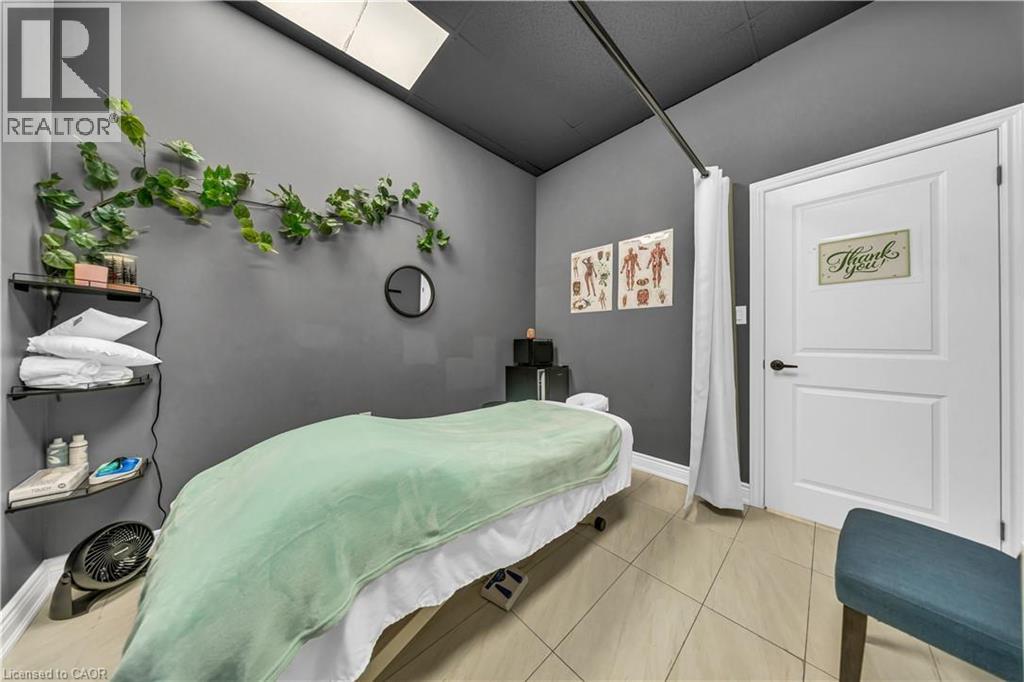 370 Eastbridge Boulevard Unit# B, Waterloo, Ontario  N2K 4P1 - Photo 19 - 40865489