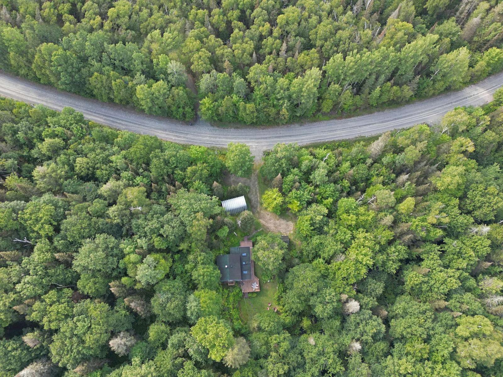 1045 Ch. des Bouleaux Nominingue Quebec Canada J0W1R0 5