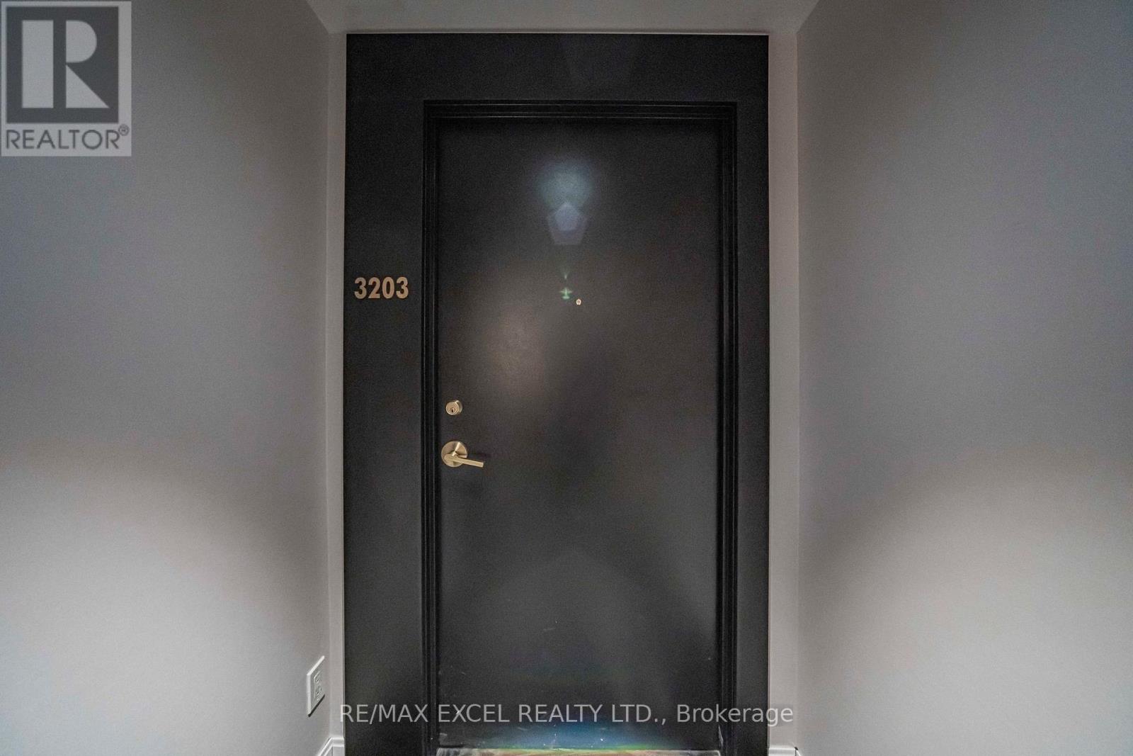 3203 - 85 Wood Street, Toronto, Ontario M4Y 0E8 - Photo 11 - C13820462