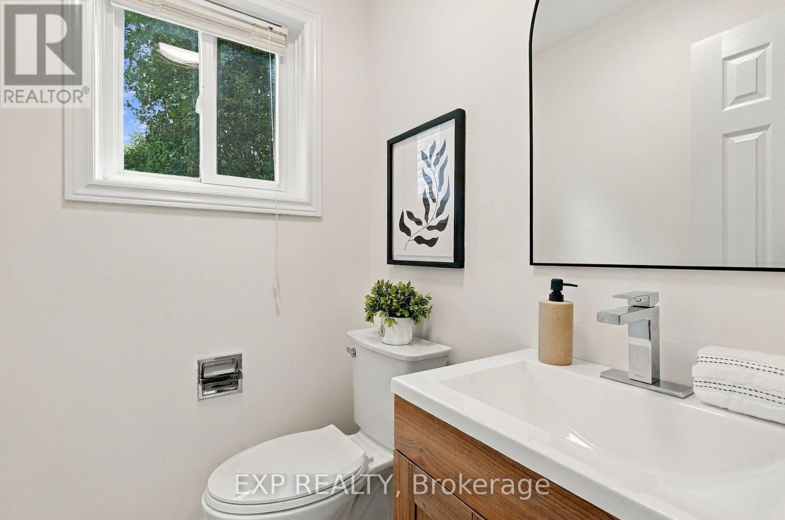 491 Tipperton Crescent, Oakville, Ontario  L6L 5E1 - Photo 15 - W13822992