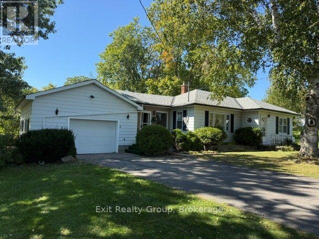 593 County Rd 28, Prince Edward County, Ontario  K8N 4Z7 - Photo 2 - X13796792