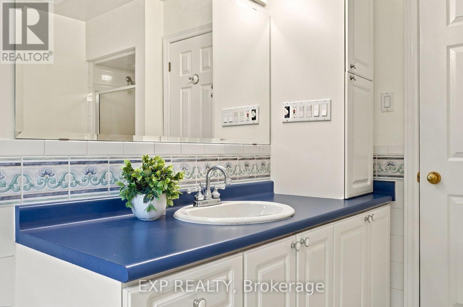 491 Tipperton Crescent, Oakville, Ontario  L6L 5E1 - Photo 34 - W13822992