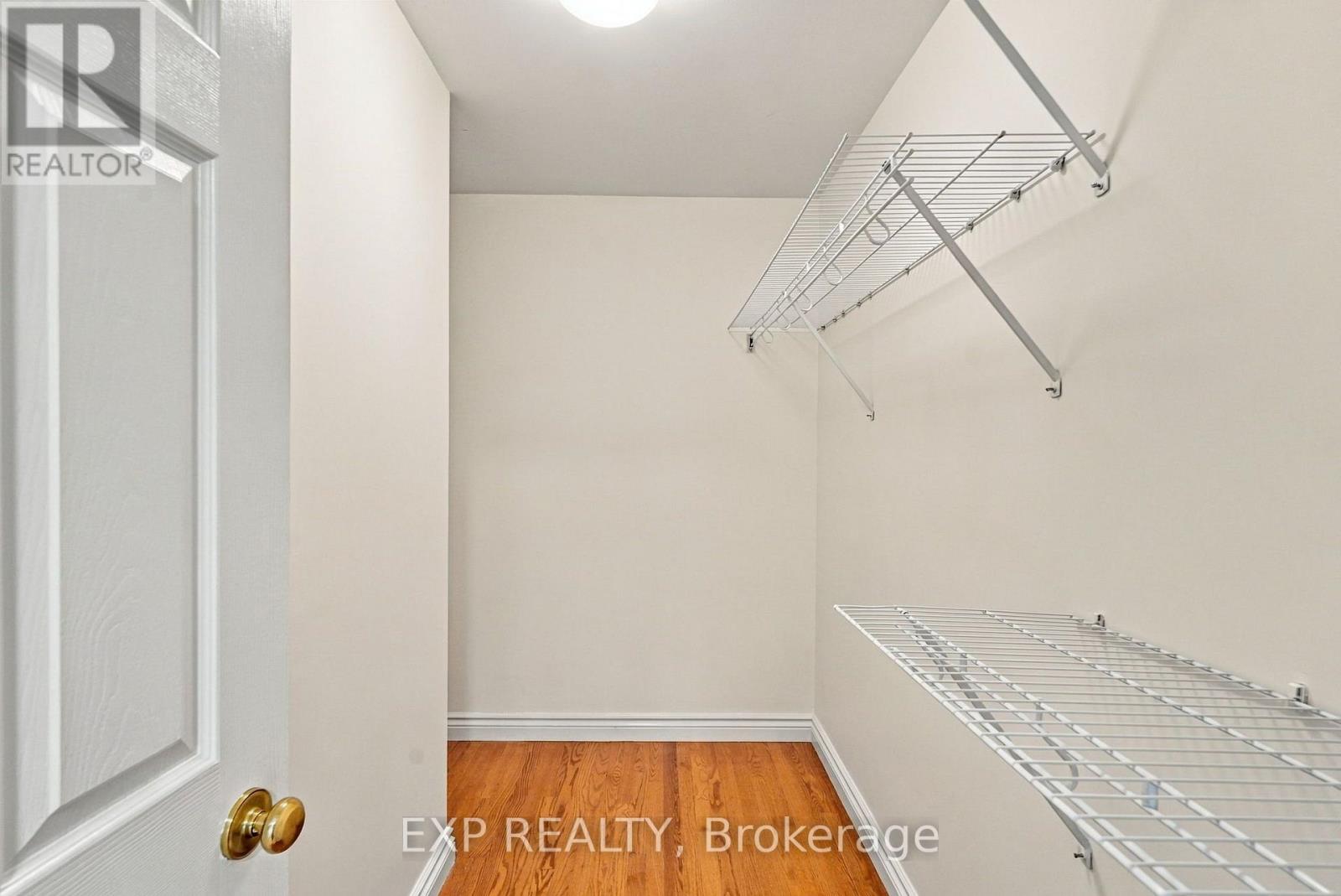 491 Tipperton Crescent, Oakville, Ontario  L6L 5E1 - Photo 22 - W13822992
