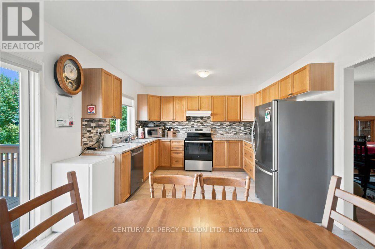 111 White Drive, Port Hope, Ontario  L1A 0B6 - Photo 15 - X13823688