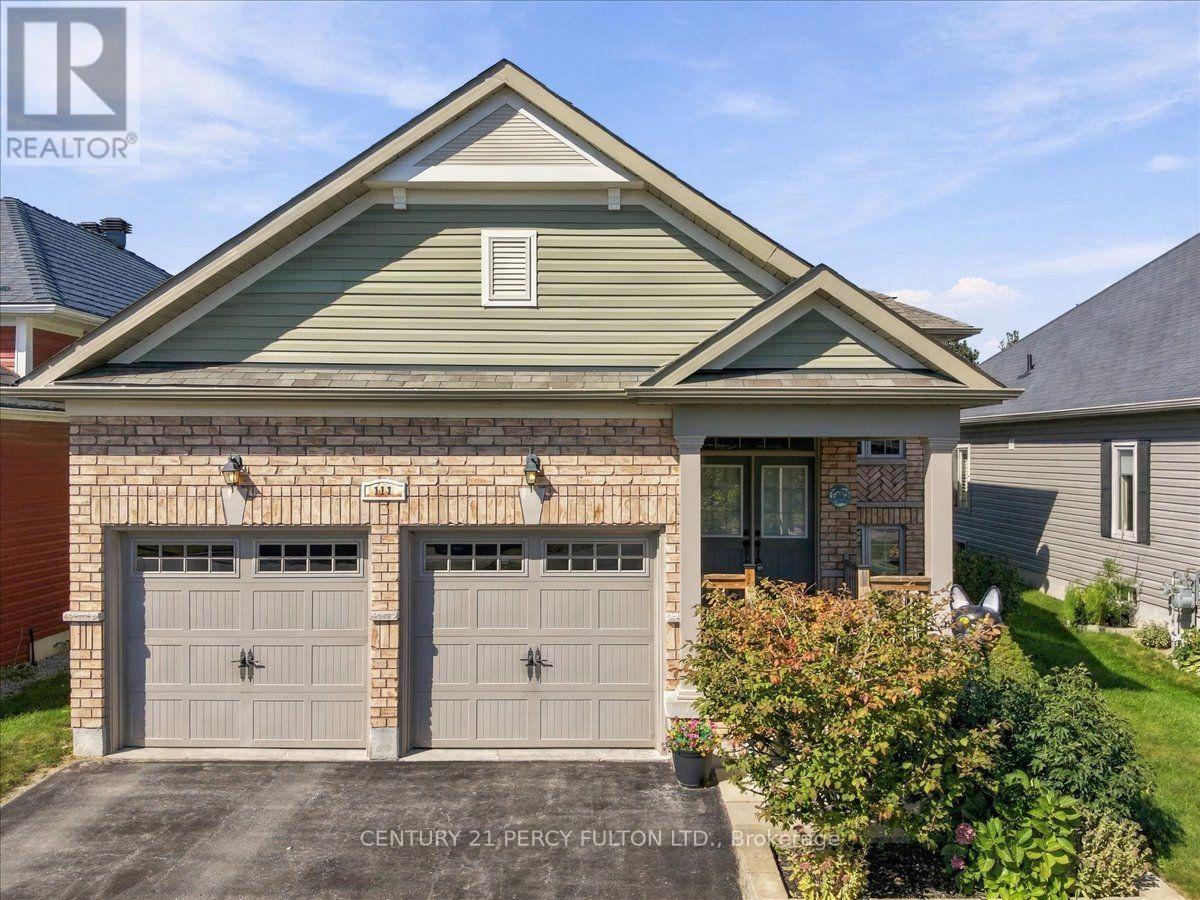 111 WHITE DRIVE, Port Hope, Ontario