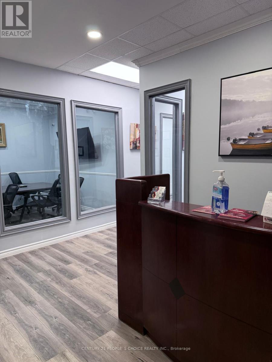 223 & 225 - 1550 South Gateway Road, Mississauga, Ontario  L4W 5G6 - Photo 7 - W13453732