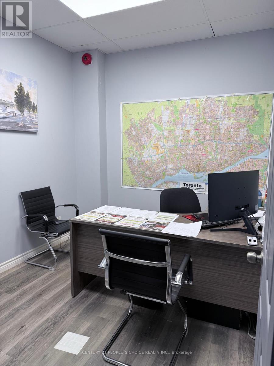 223 & 225 - 1550 South Gateway Road, Mississauga, Ontario  L4W 5G6 - Photo 15 - W13453732
