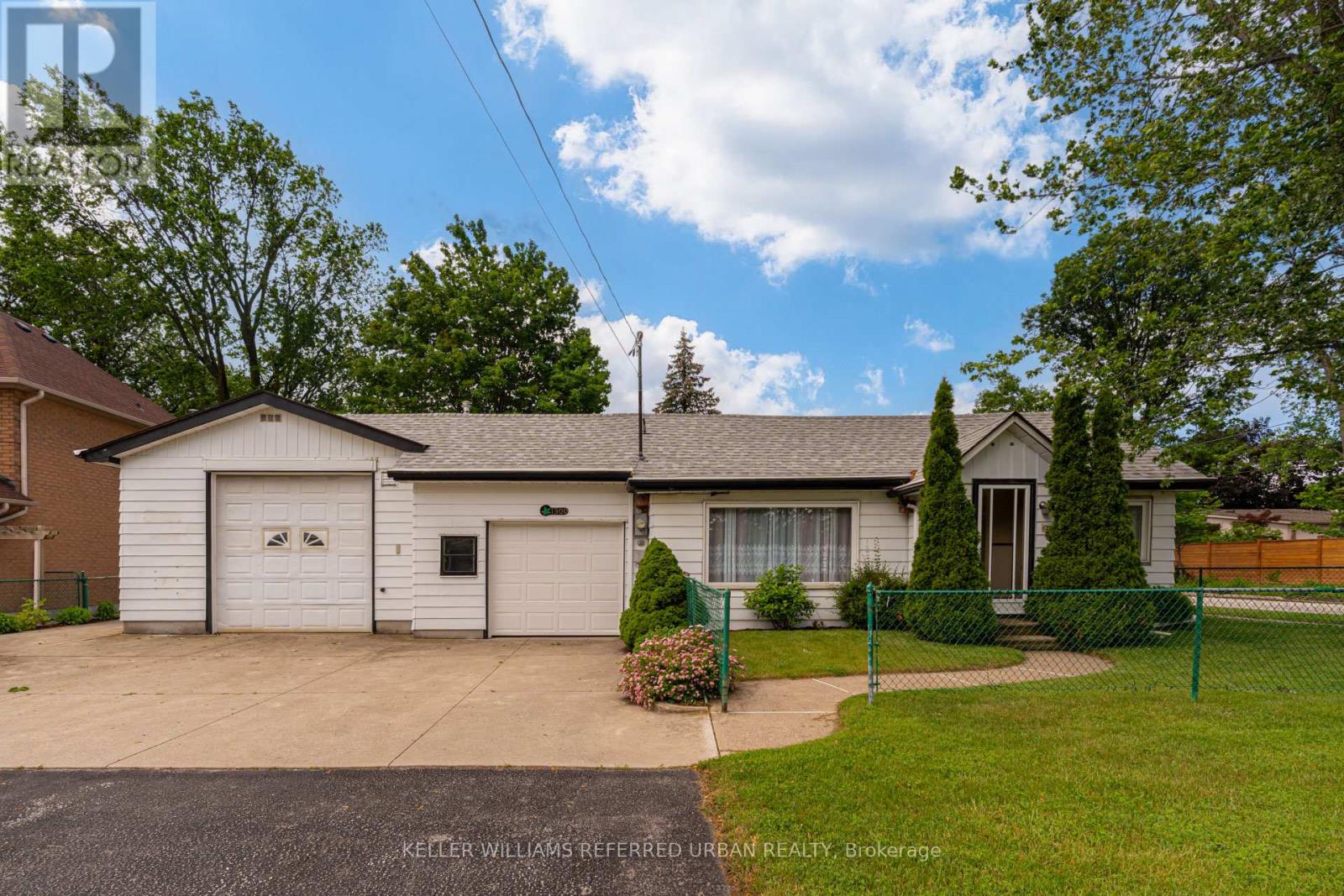 1300 MEREDITH AVENUE, Mississauga, Ontario