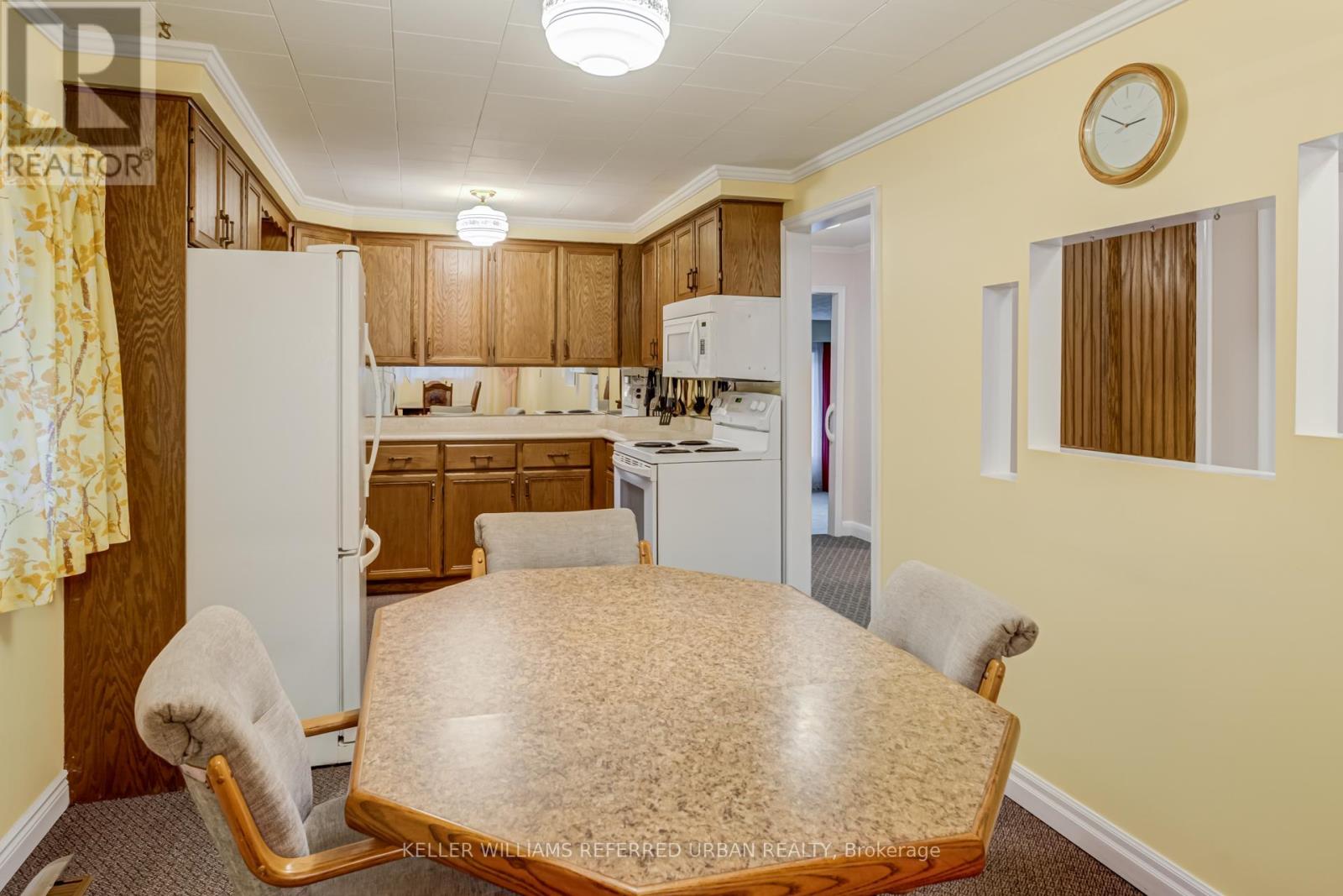 1300 Meredith Avenue, Mississauga, Ontario  L5E 2E5 - Photo 18 - W13483078
