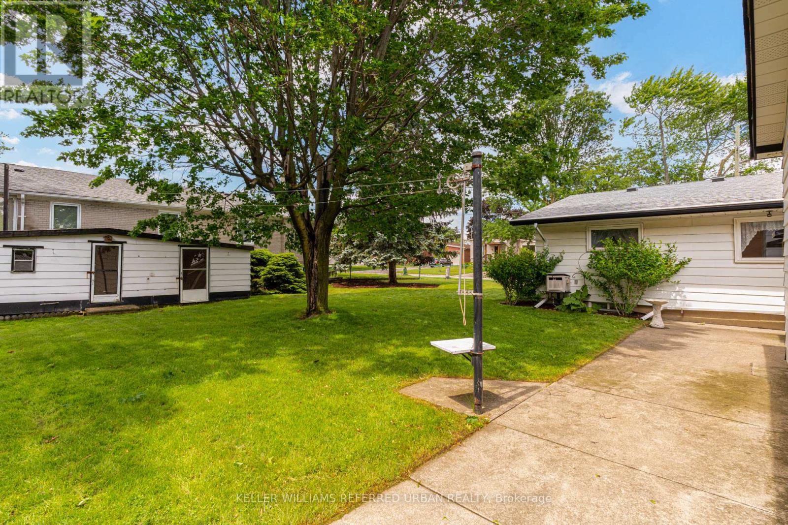 1300 Meredith Avenue, Mississauga, Ontario  L5E 2E5 - Photo 43 - W13483078