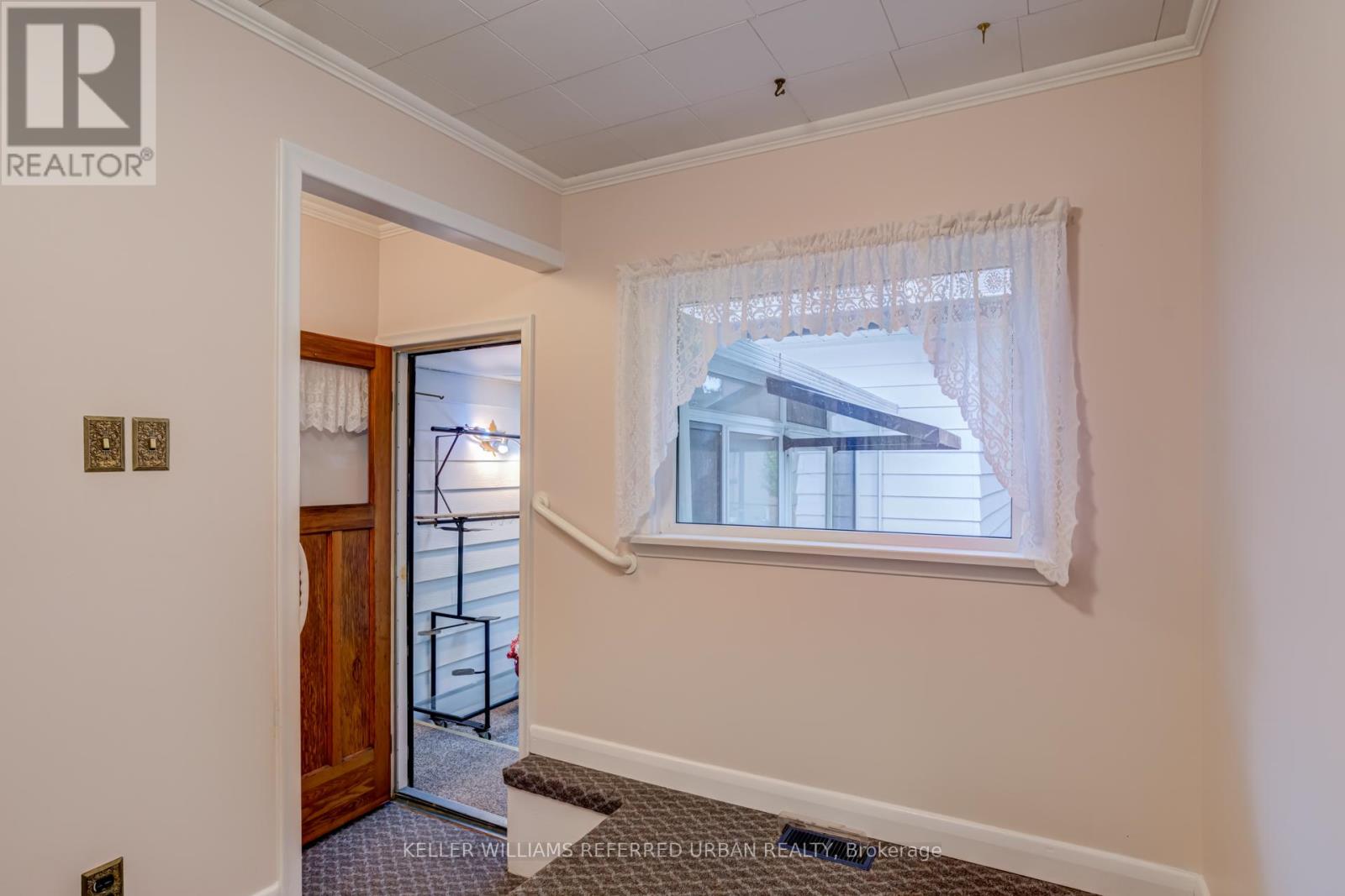 1300 Meredith Avenue, Mississauga, Ontario  L5E 2E5 - Photo 35 - W13483078