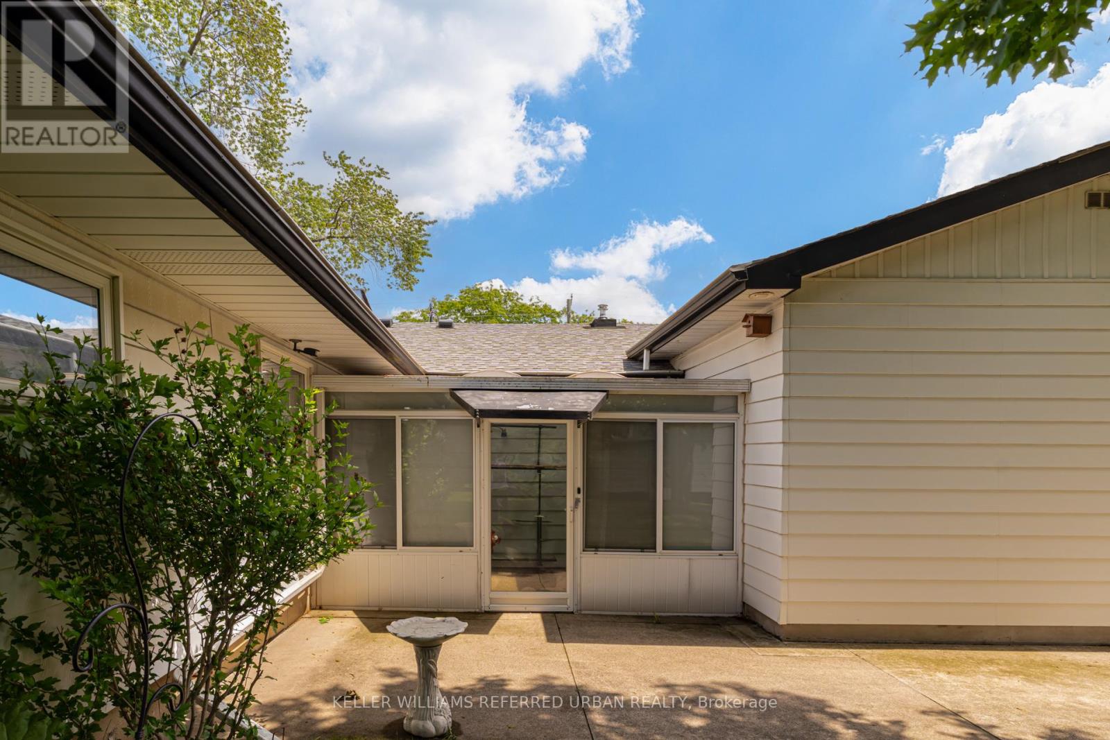 1300 Meredith Avenue, Mississauga, Ontario  L5E 2E5 - Photo 47 - W13483078