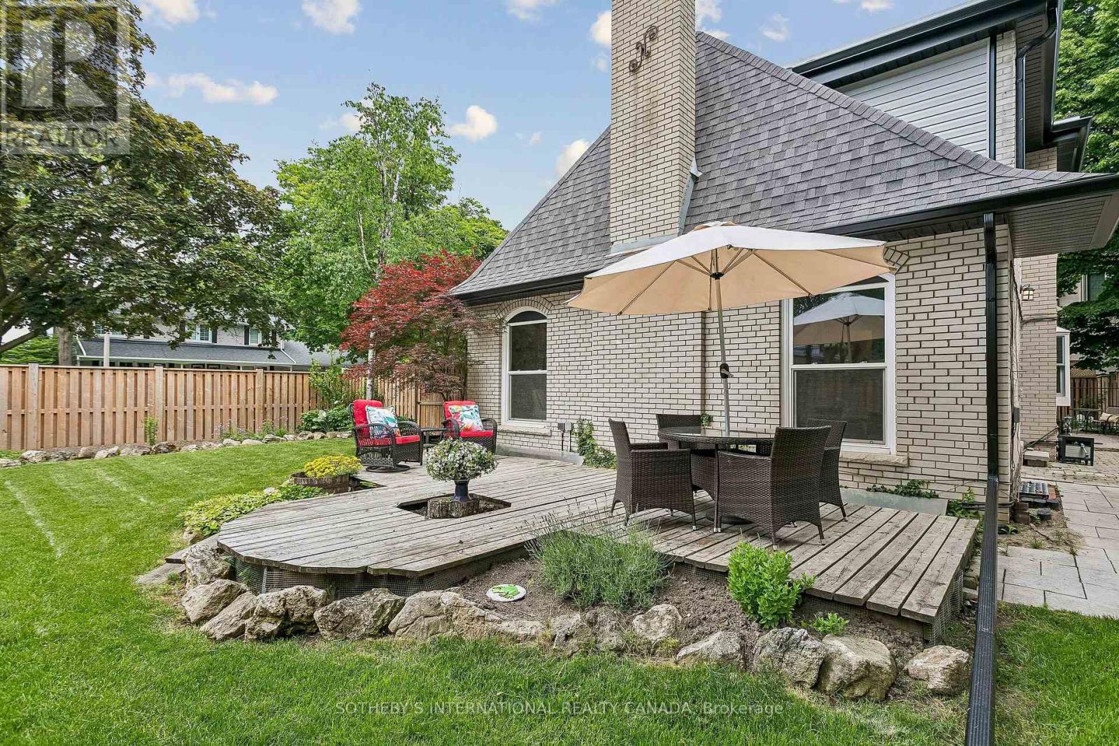 35 Shadwick Drive, Toronto, Ontario  M9R 2V6 - Photo 48 - W13796222