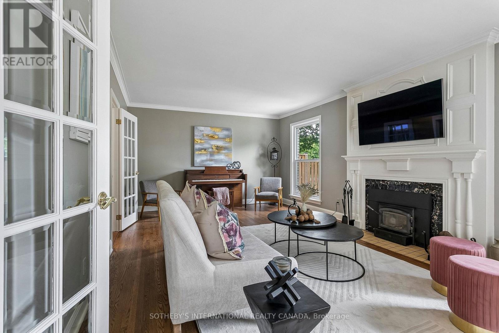 35 Shadwick Drive, Toronto, Ontario  M9R 2V6 - Photo 11 - W13796222
