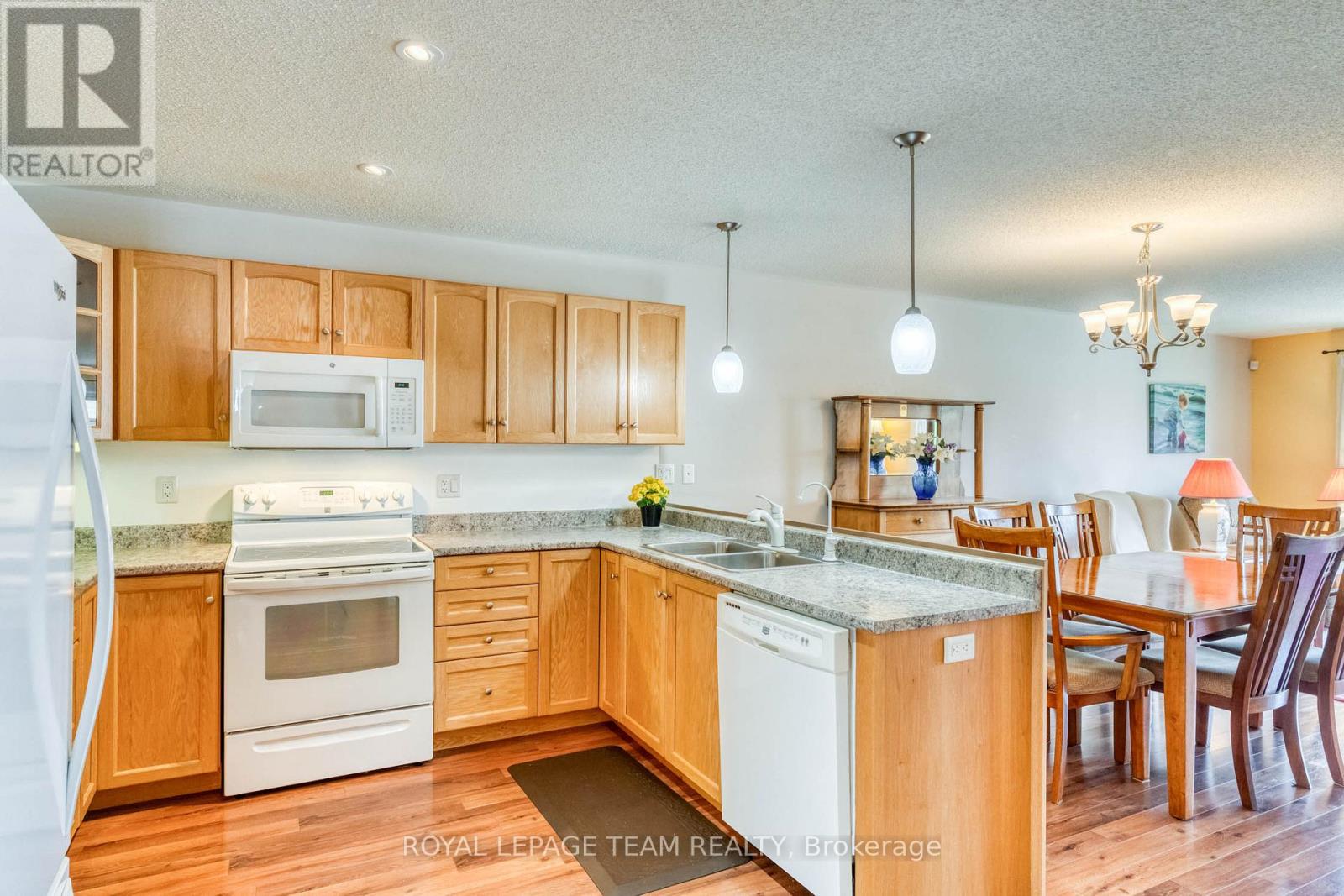 511 Kilburn Street, Mississippi Mills, Ontario  K0A 1A0 - Photo 6 - X13173368