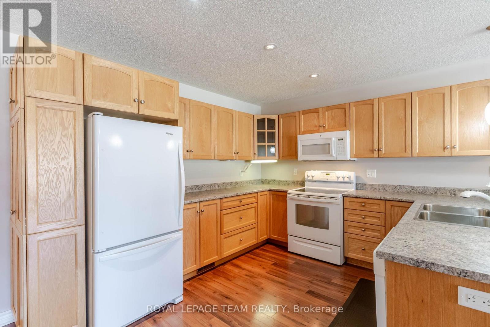 511 Kilburn Street, Mississippi Mills, Ontario  K0A 1A0 - Photo 7 - X13173368