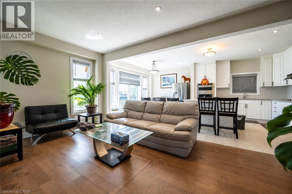 318 Chokecherry Crescent, Waterloo, Ontario  N2V 0H1 - Photo 5 - 40863628