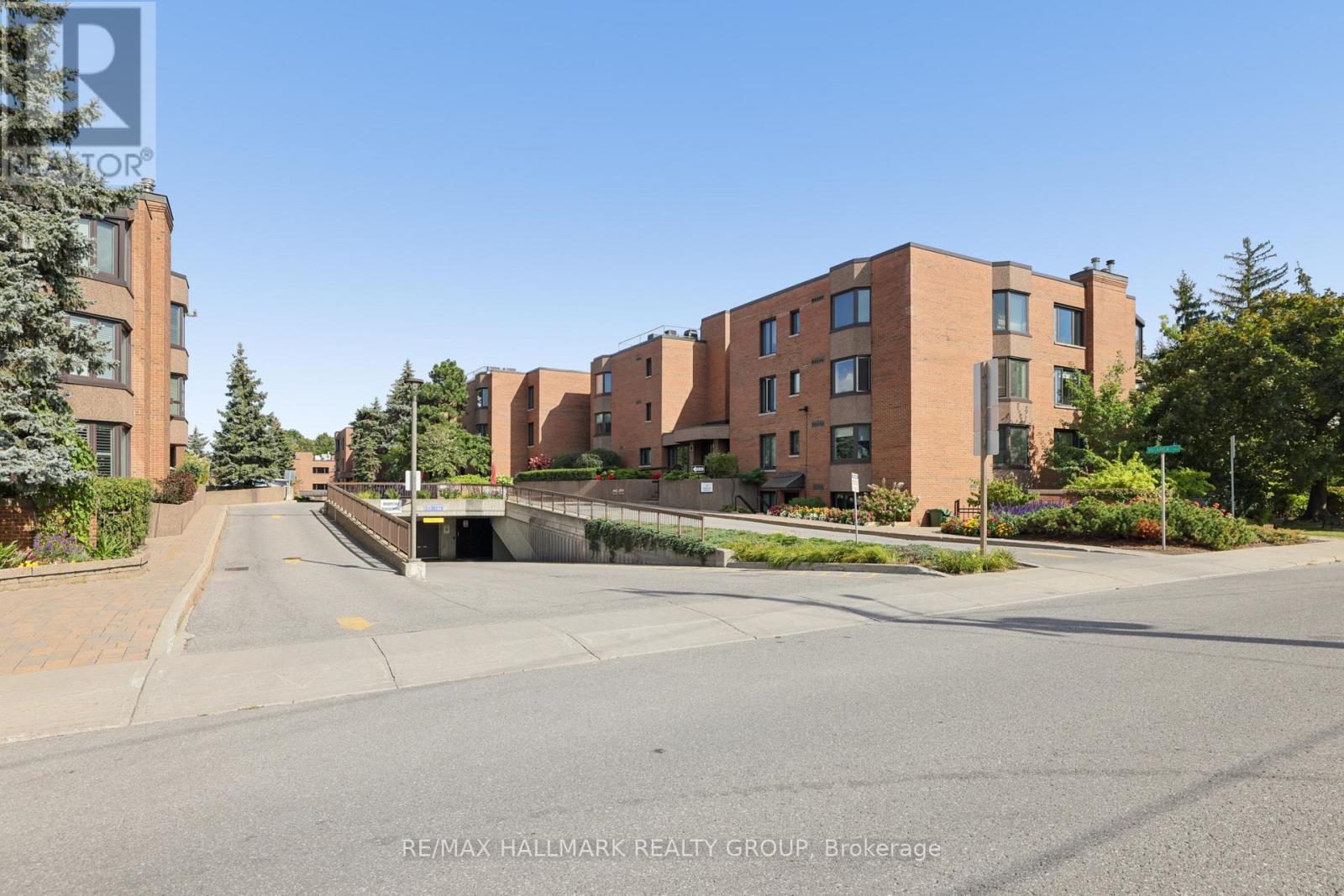 75A - 263 BOTANICA PRIVATE, Ottawa, Ontario
