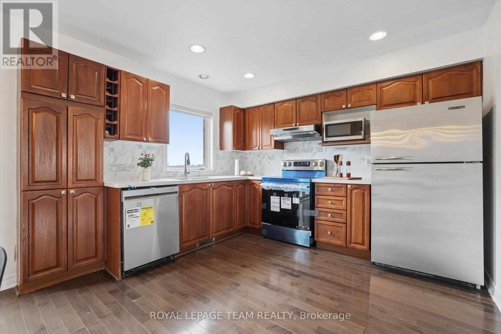 19 Great Oak Private, Ottawa, Ontario  K1G 6P7 - Photo 24 - X13825982