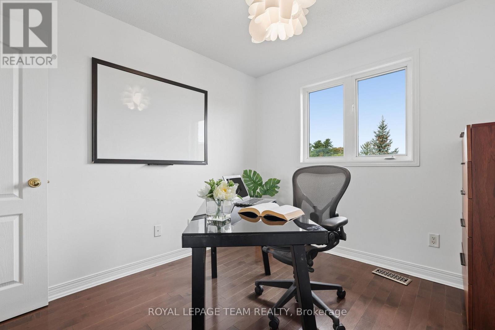 19 Great Oak Private, Ottawa, Ontario  K1G 6P7 - Photo 32 - X13825982