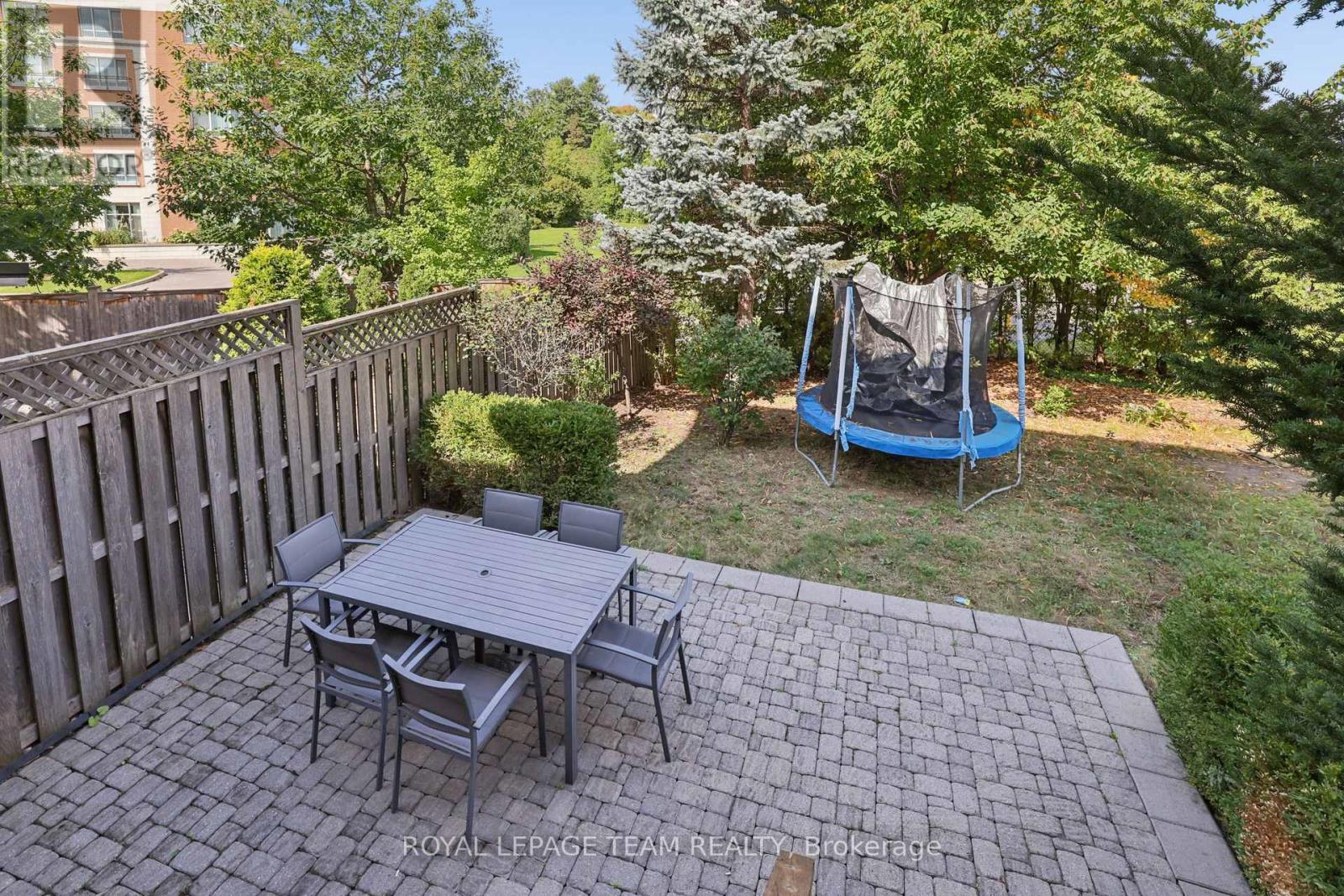 19 Great Oak Private, Ottawa, Ontario  K1G 6P7 - Photo 35 - X13825982