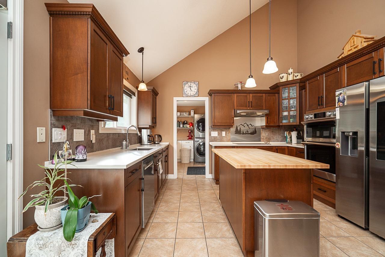 42921 FROST ROAD|Columbia Valley