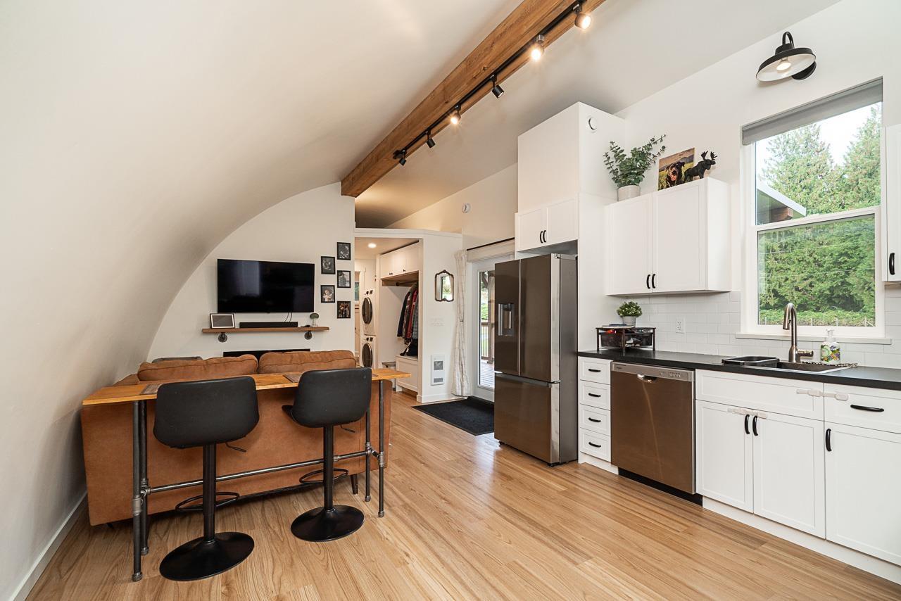 42921 FROST ROAD|Columbia Valley