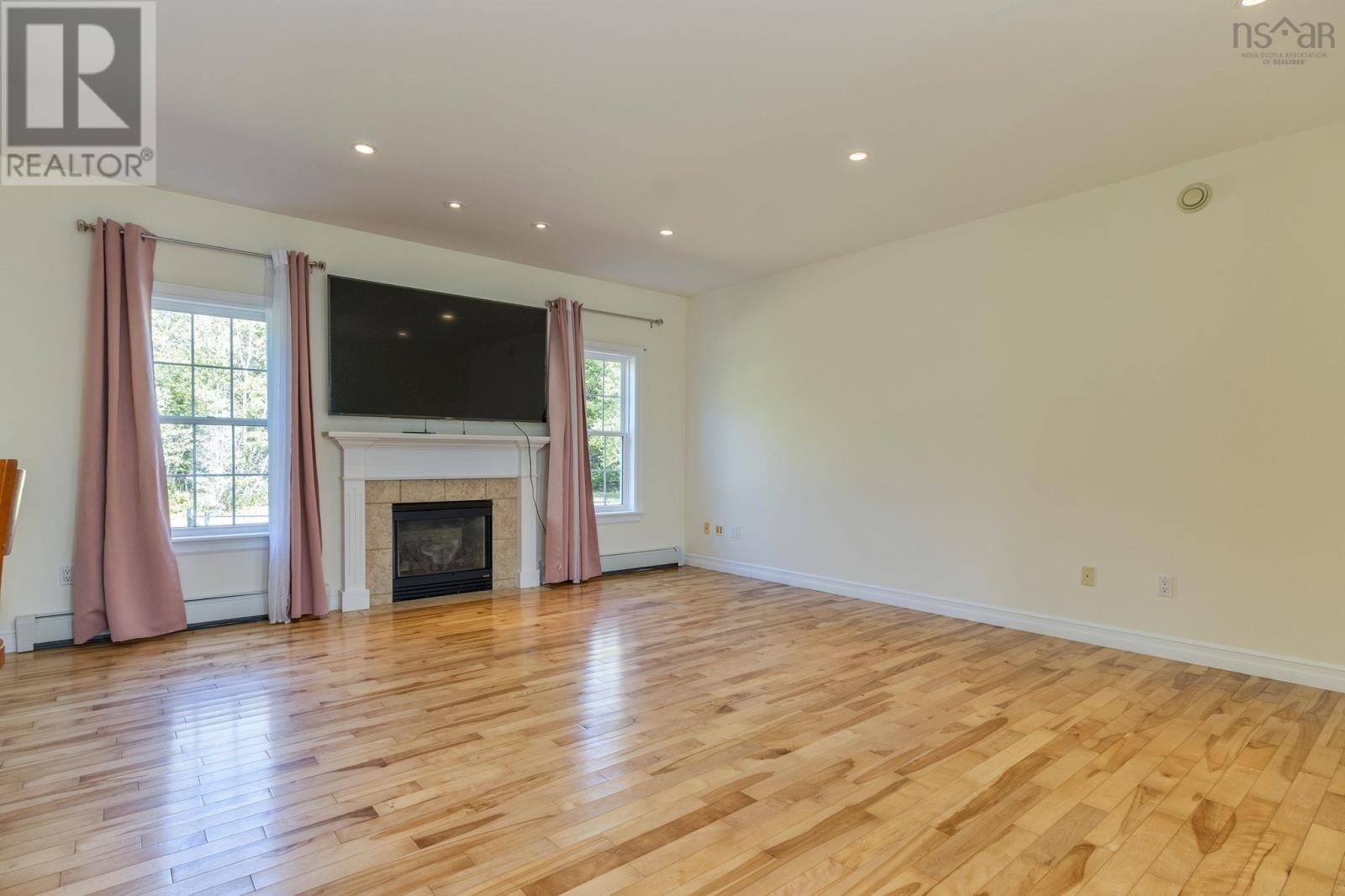 71 Valerie Court, Windsor Junction, Nova Scotia  B2T 1Y7 - Photo 9 - 202624293