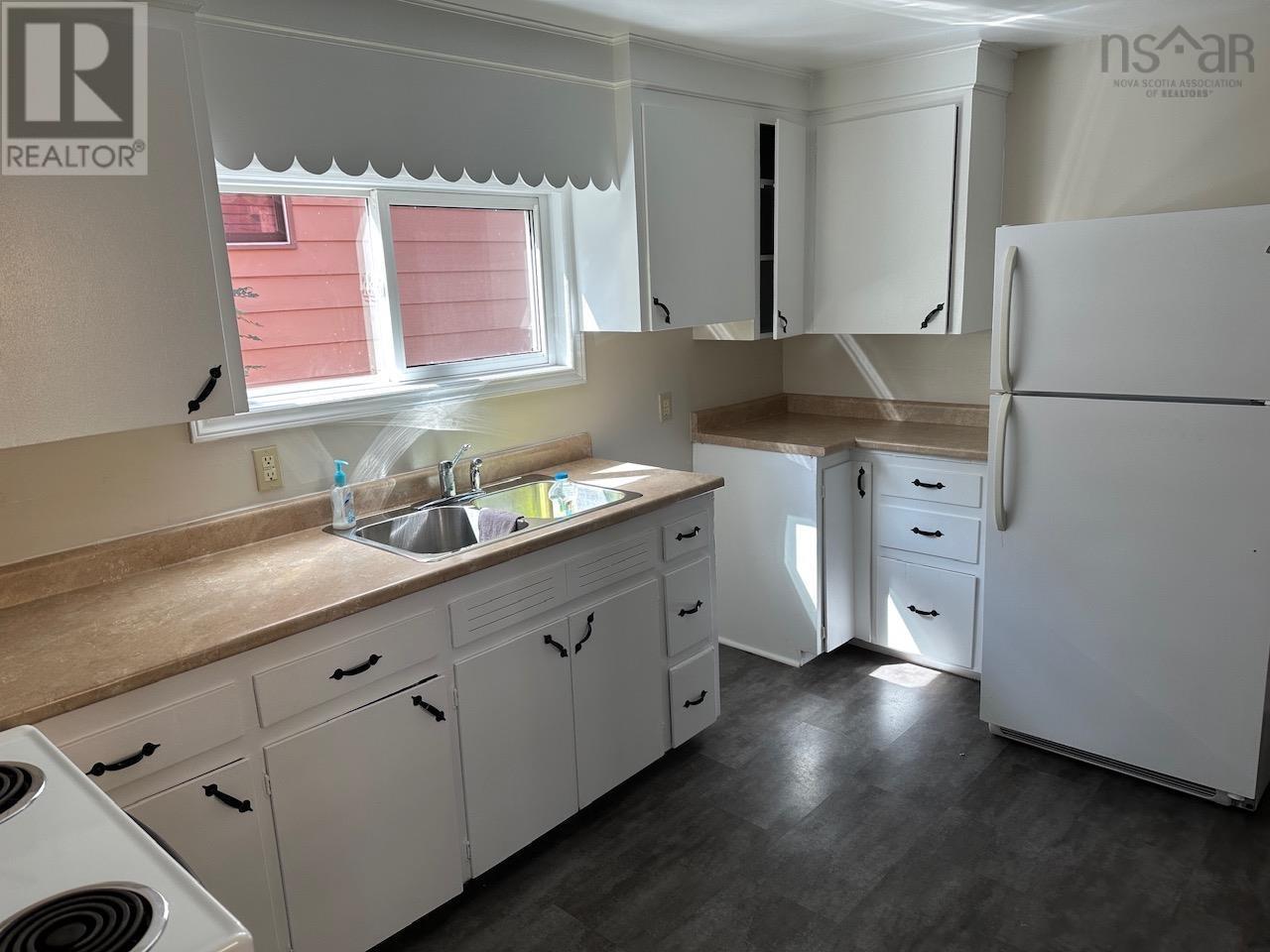 6162 Charles Street, Halifax, Nova Scotia  B3K 1L4 - Photo 6 - 202624297