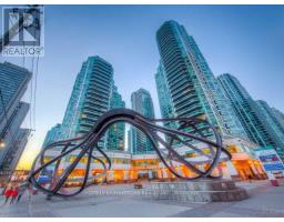 2412 - 10 YONGE STREET, Toronto, Ontario