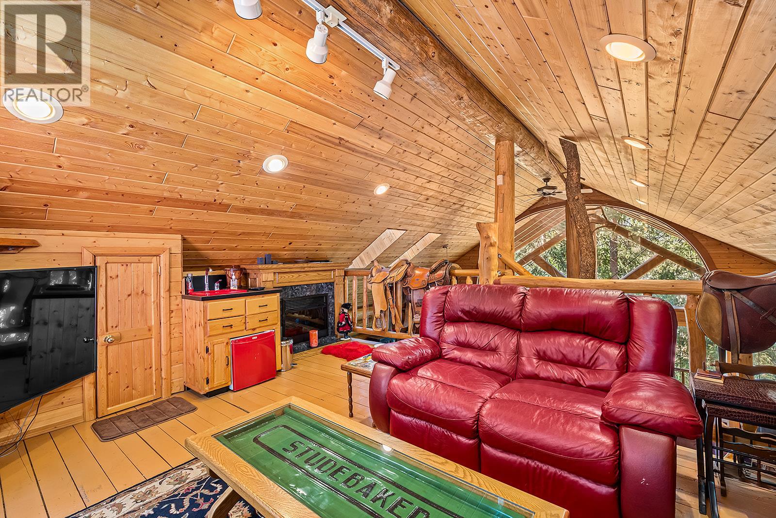 324 Arrow Creek E Road, Arrow Creek, British Columbia  V0B 1G9 - Photo 29 - 10385432