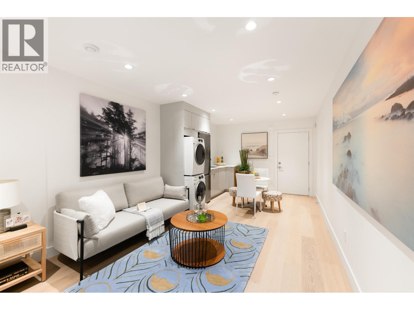 806 Montroyal Boulevard, North Vancouver, British Columbia  V7R 2G6 - Photo 36 - R3168016