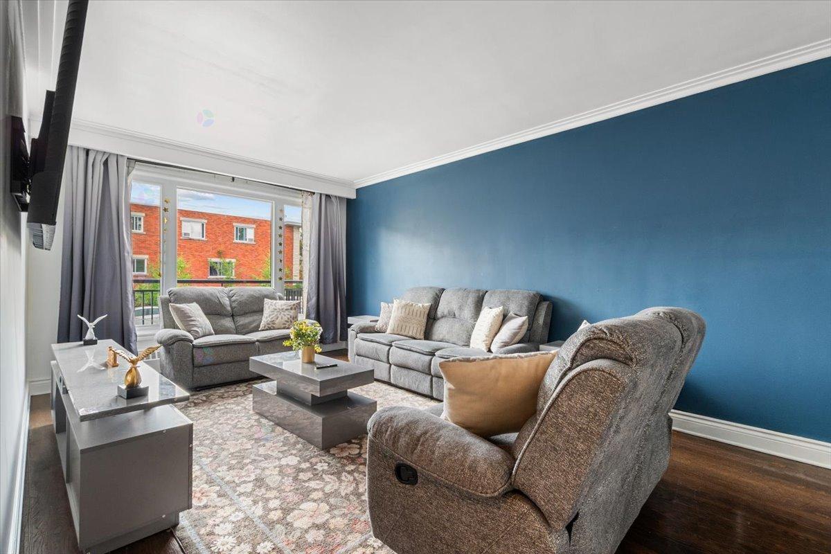 275-277 Rue de Magog Montréal (LaSalle) Quebec Canada H8R3B9 5