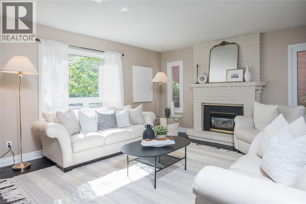 1348 Fieldcrest Lane, Oakville, Ontario  L6M 2W8 - Photo 18 - 40866400