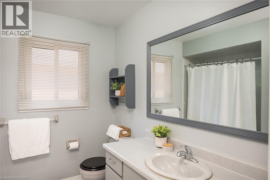 1348 Fieldcrest Lane, Oakville, Ontario  L6M 2W8 - Photo 33 - 40866400