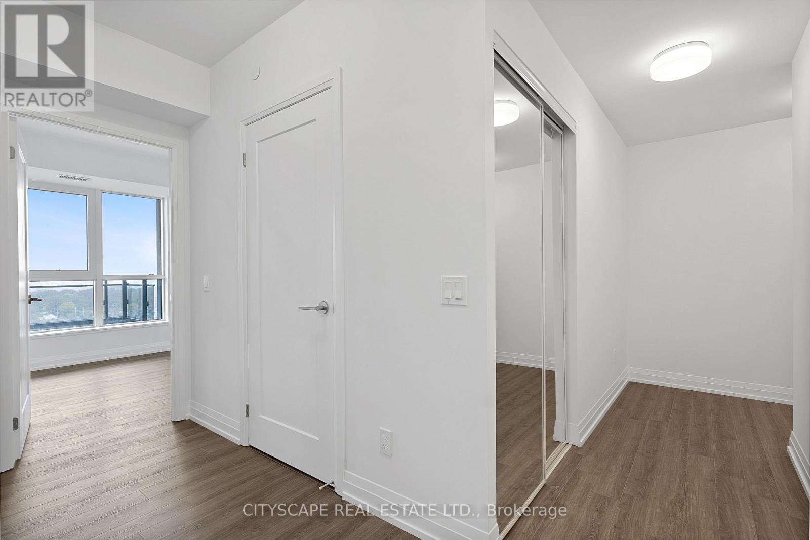 1807 - 286 Main Street, Toronto, Ontario  M4C 4X4 - Photo 27 - E13826054