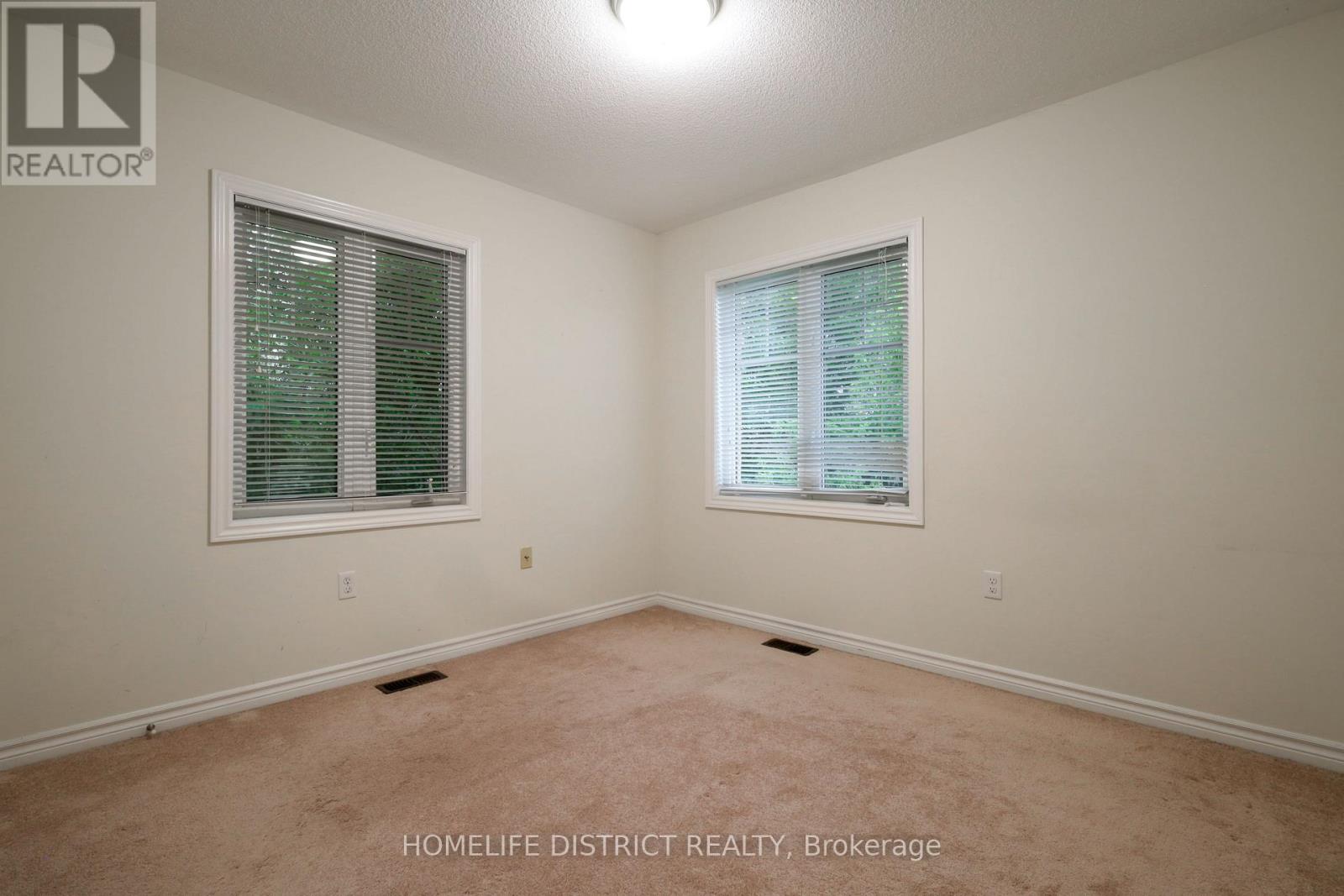 495 Mearns Avenue, Clarington, Ontario  L1C 5M5 - Photo 7 - E13826112