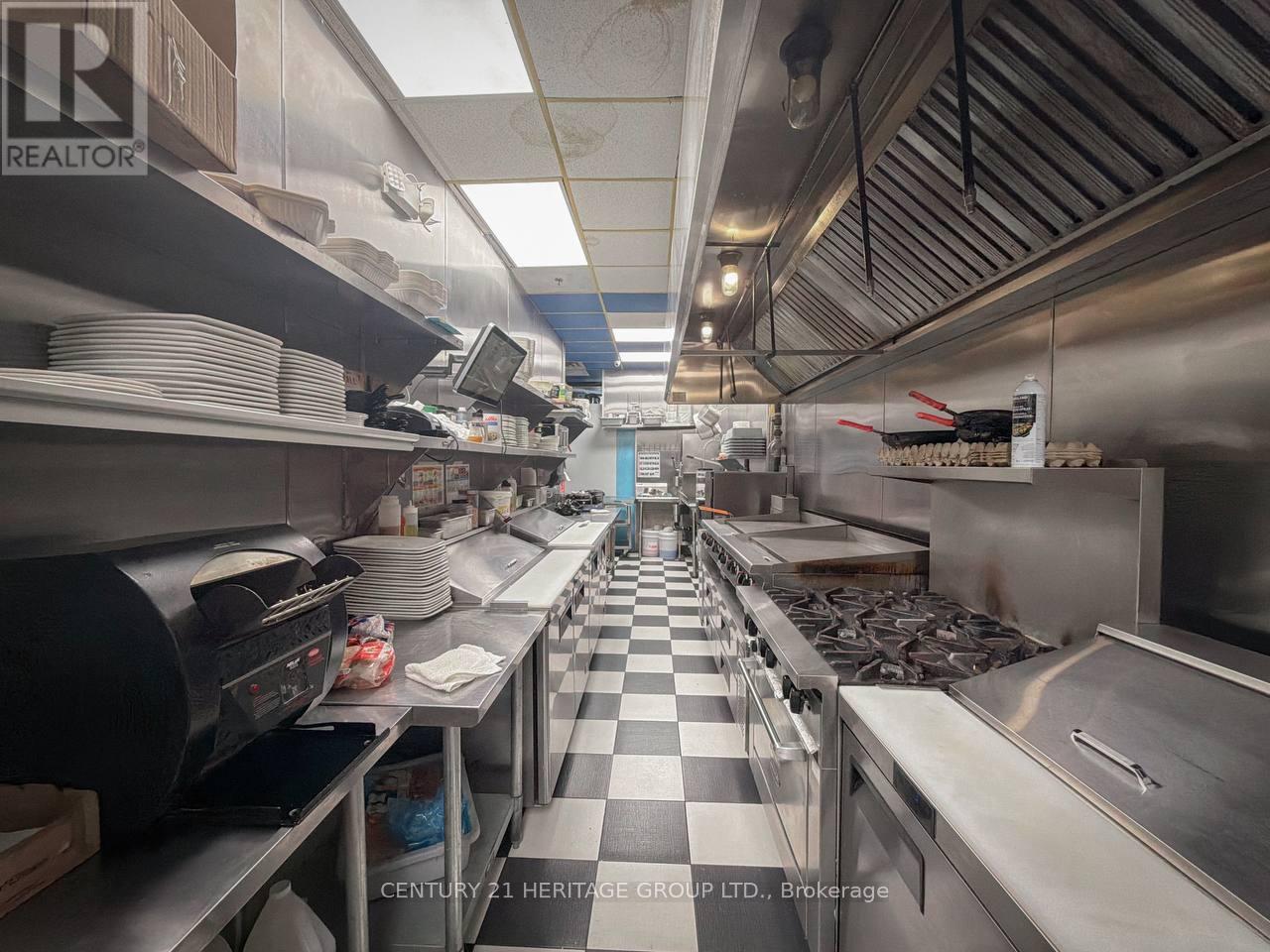 117 - 1520 Steeles Avenue W, Vaughan, Ontario  L4K 3B9 - Photo 11 - N13825932