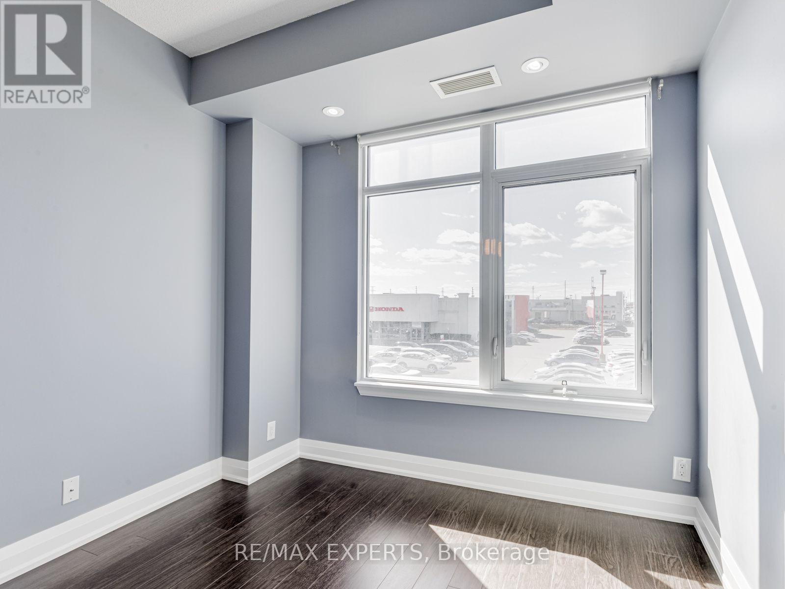 204 - 12 Woodstream Boulevard, Vaughan, Ontario  L4L 8C3 - Photo 18 - N13826044
