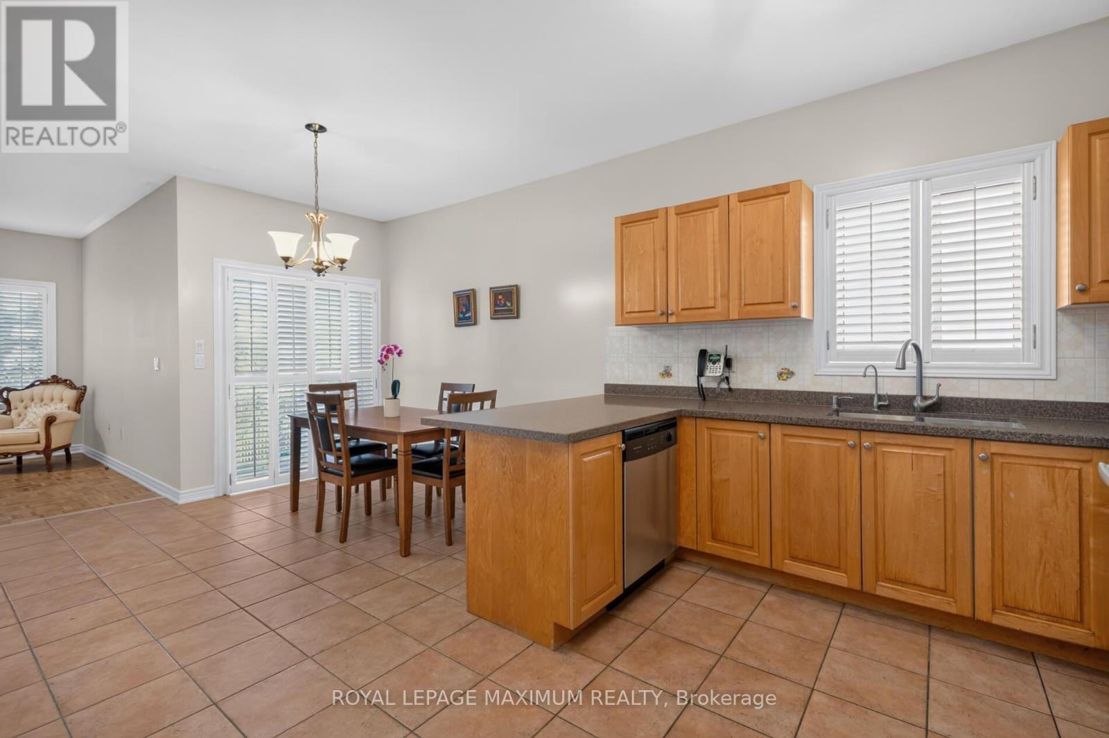 62 Diploma Avenue, Vaughan, Ontario  L4H 3A7 - Photo 10 - N13826066