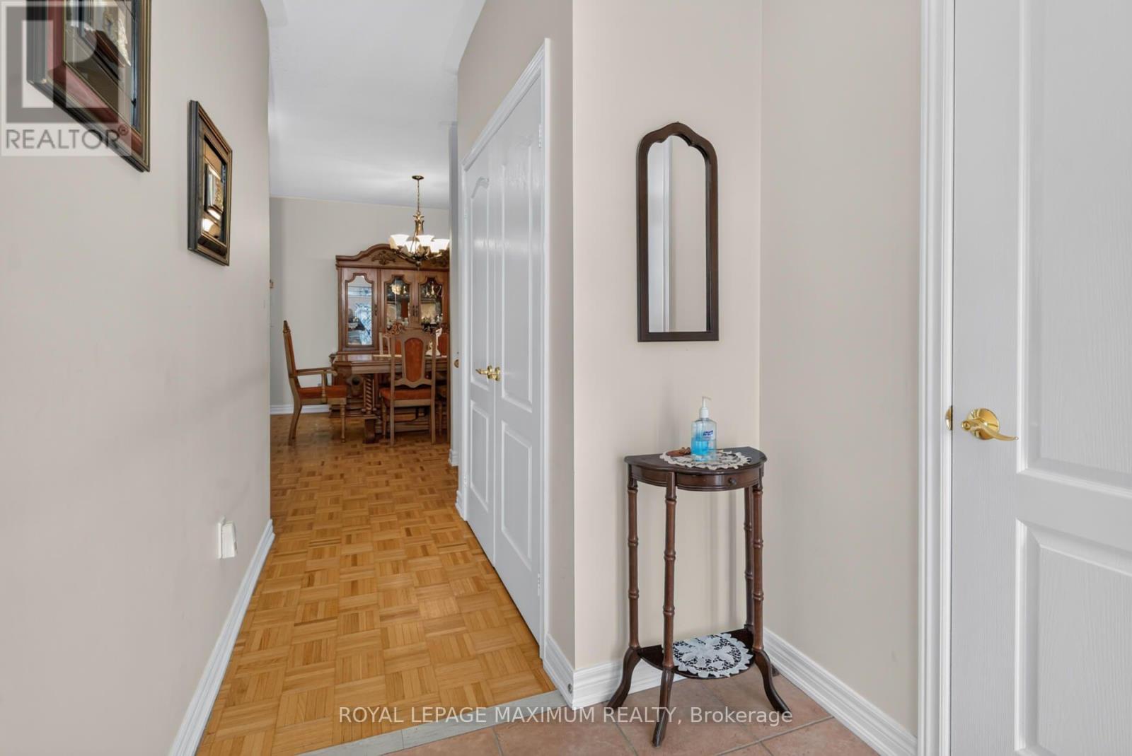 62 Diploma Avenue, Vaughan, Ontario  L4H 3A7 - Photo 5 - N13826066