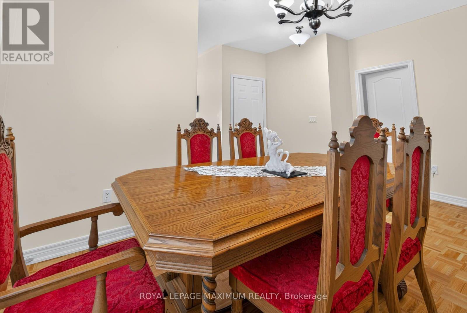 62 Diploma Avenue, Vaughan, Ontario  L4H 3A7 - Photo 8 - N13826066