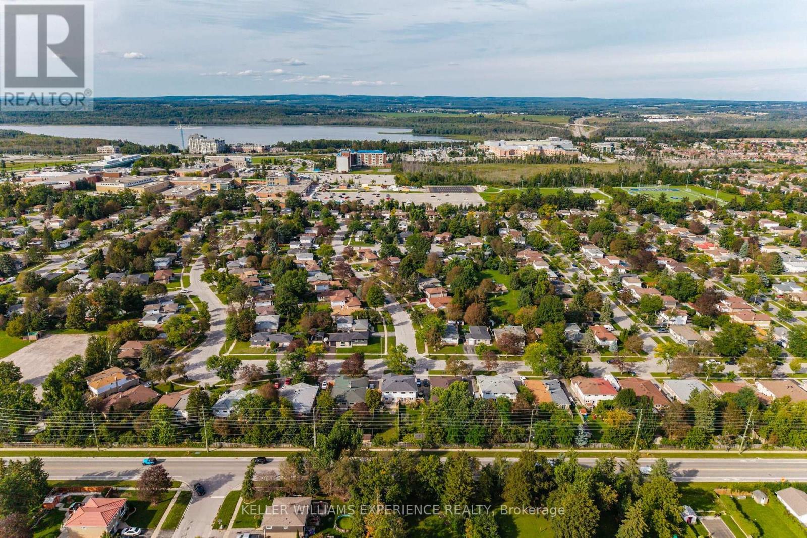 21 B College Crescent, Barrie (Grove East), Ontario  L4M 2W4 - Photo 25 - S13825978