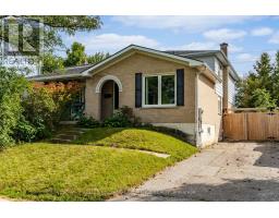 21 B COLLEGE CRESCENT, Barrie, Ontario
