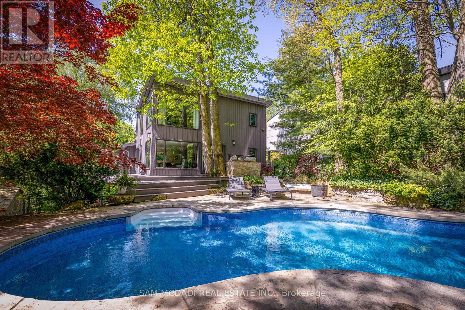 1273 Queen Victoria Avenue, Mississauga, Ontario  L5H 3H2 - Photo 40 - W13825940