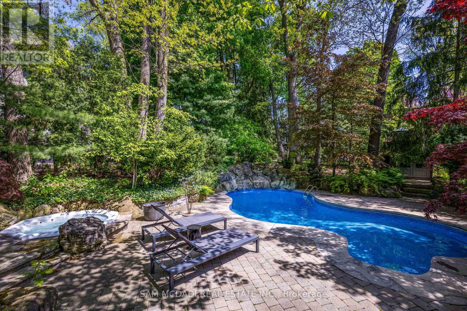 1273 Queen Victoria Avenue, Mississauga, Ontario  L5H 3H2 - Photo 42 - W13825940