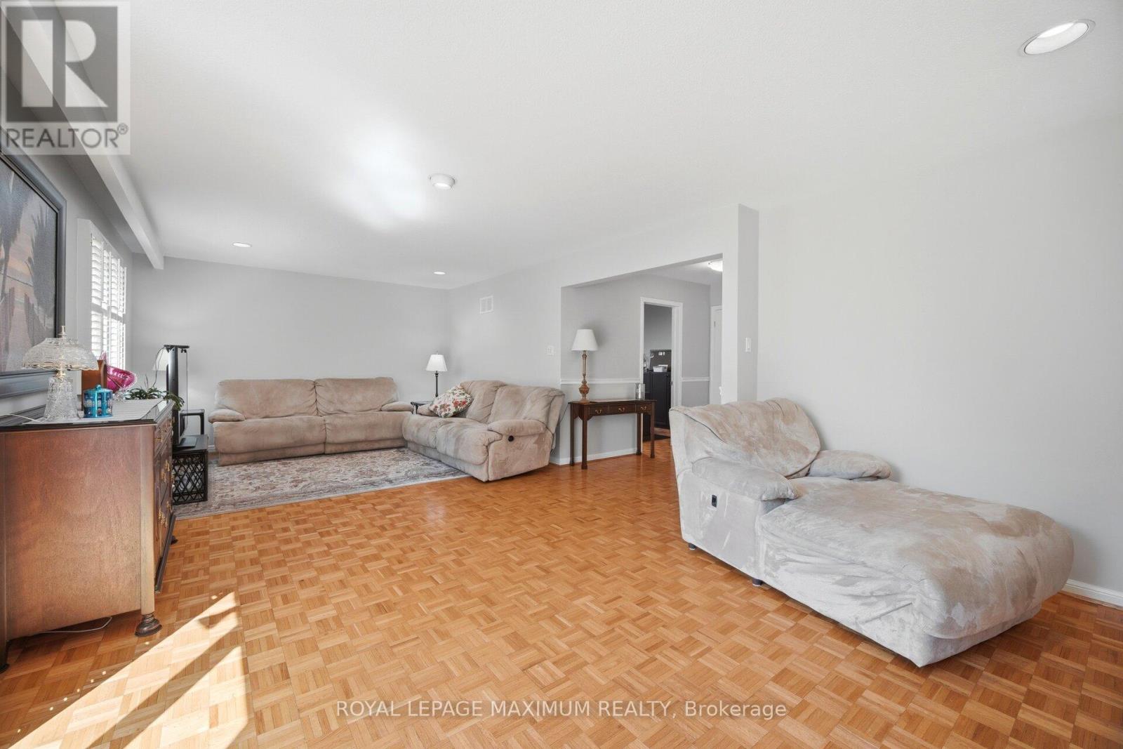 255 John Street, Toronto, Ontario  M9N 1K1 - Photo 15 - W13825956